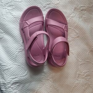 Teva Women's Sandals in Soft Pink